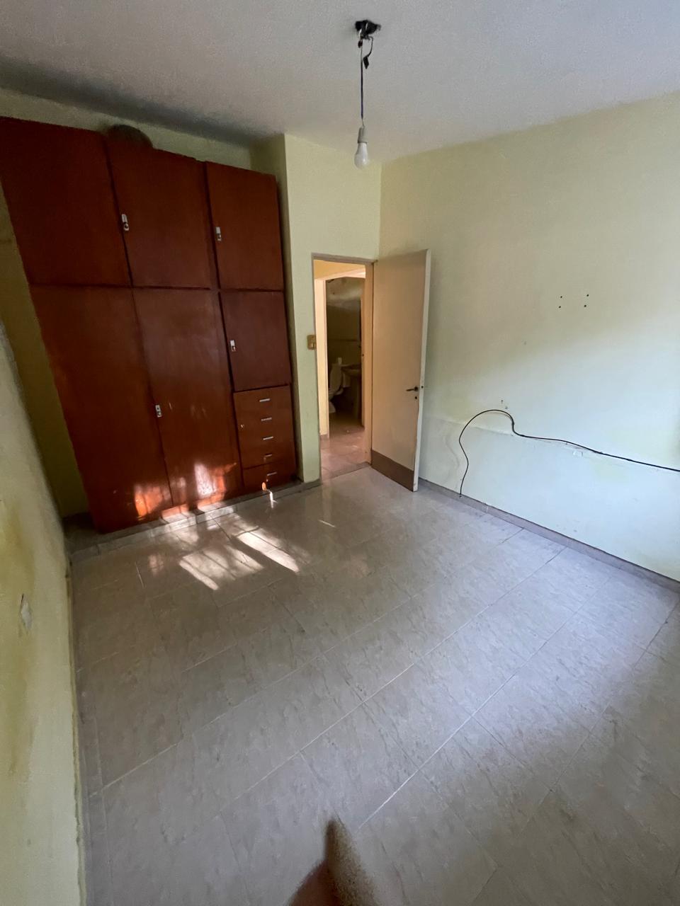 CASA  ALQUILER ARGUELLO 2 DORMITORIOS gran patio galeria