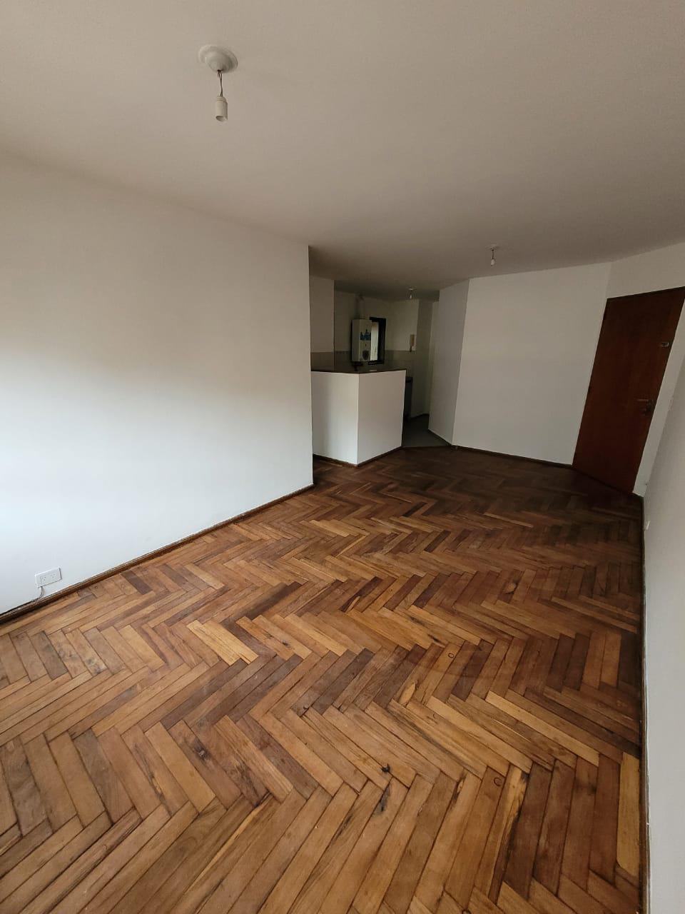 Alquiler. Nva. Córdoba. Bv. San Juan 1 dorm. Ciudad Universitaria