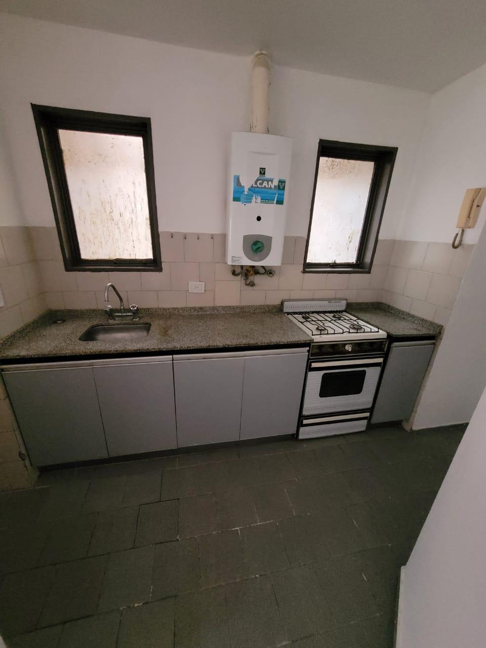 Alquiler. Nva. Córdoba. Bv. San Juan 1 dorm. Ciudad Universitaria