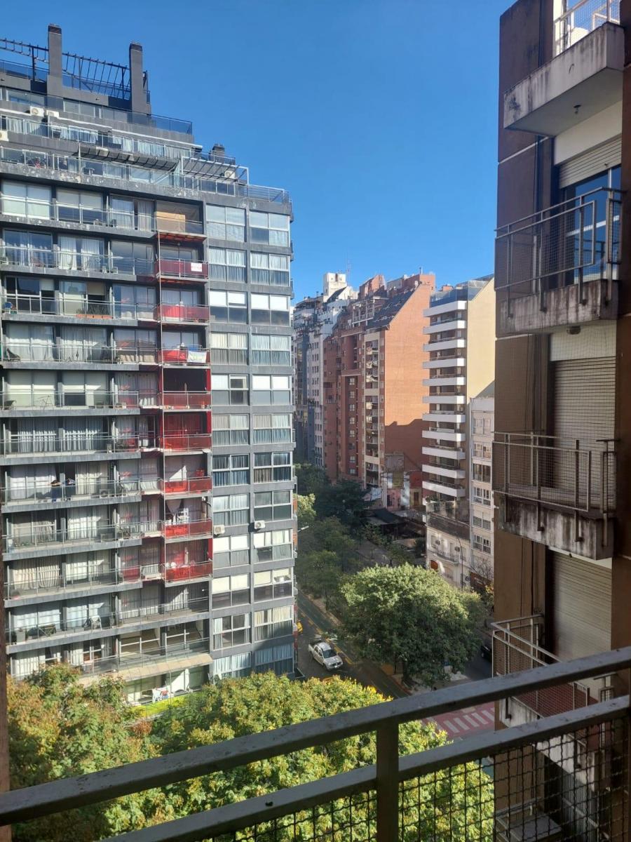 VENTA- NVA. CÓRDOBA- CHACABUCO 395 (ESQ.ILIA)- 2 DORMITORIOS- 3 BALCONES- EXC. UBICACIÓN