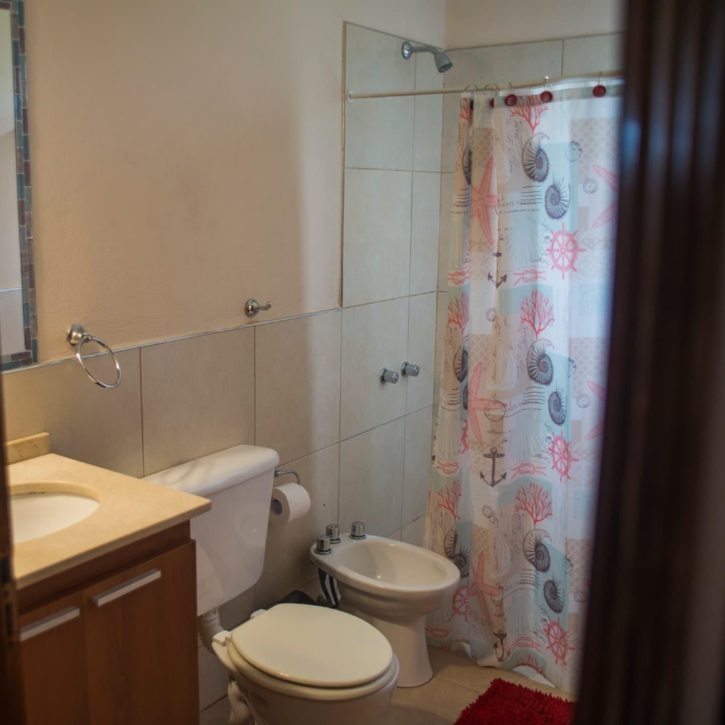 LA AGUSTINA CASAS DE CAMPO, ALQUILER TEMPORAL PARA 4-6 PERSONAS TOTAL 14