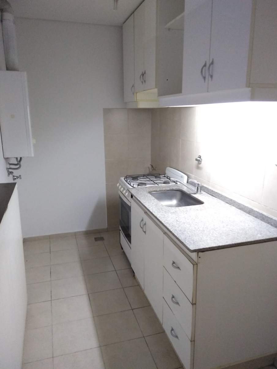 Depto 1 Dormitorio en ALQUILERNueva Cba Av Pueyrredon 200 Bal Externo
