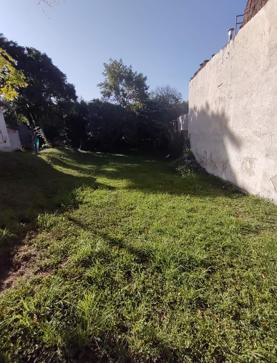 LOTE BARRIO LINIERS CON PORTON Y MEDIANE