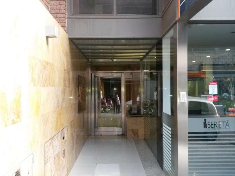 EXCELENTE UNIDAD CORAZON DE NUEVA CORDOBA CON ESCRITURA