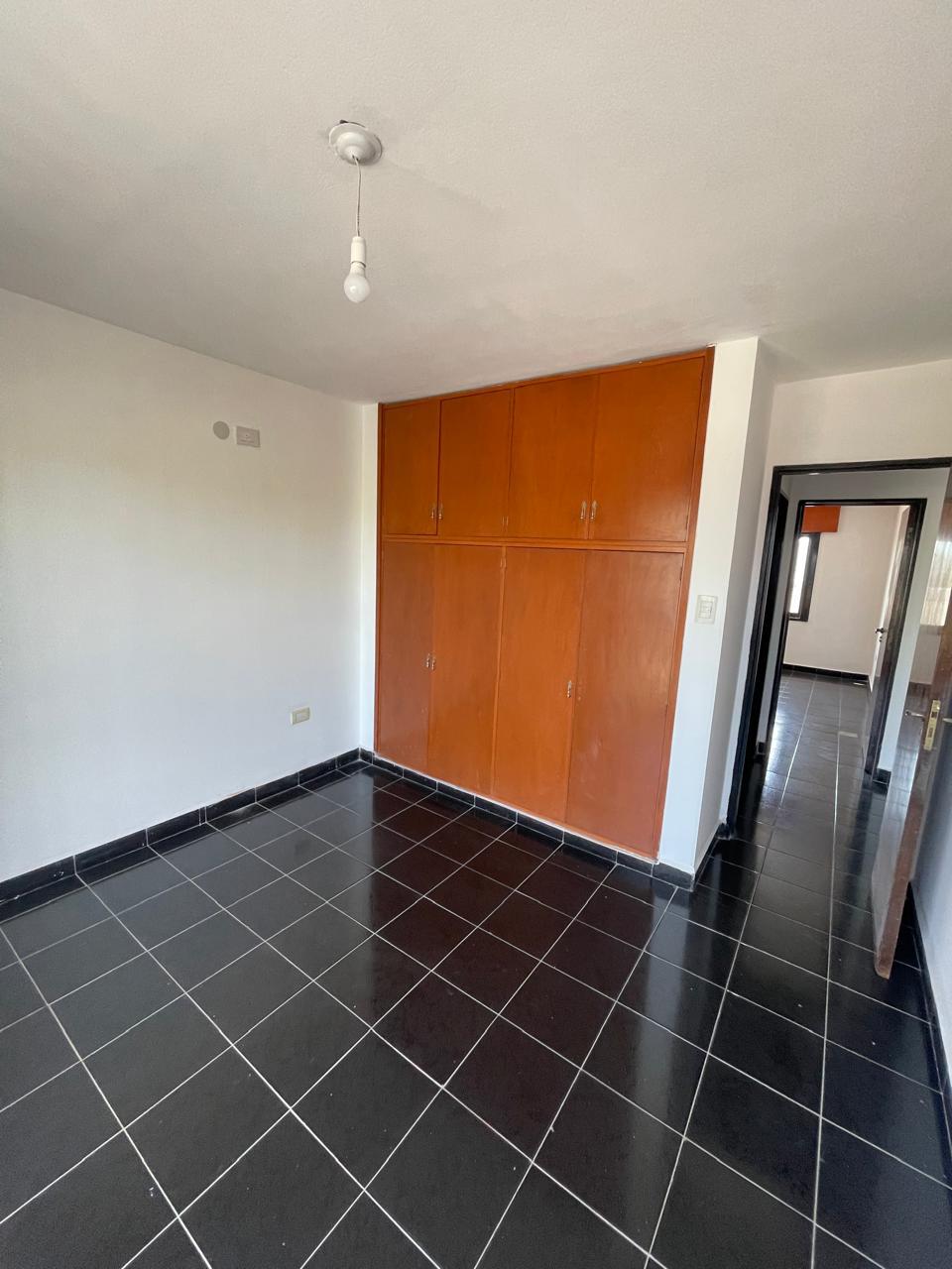 DPTO EN ALQUILER EN B TALLERES ESTE