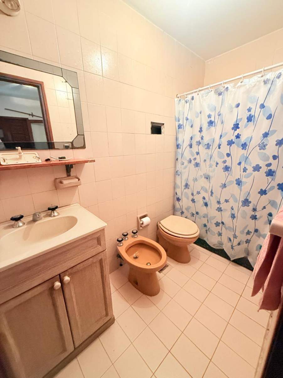 Venta Casa 3 dormitorios - Barrio Urca