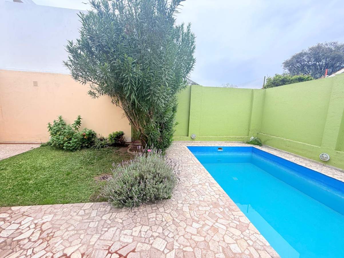 Venta Casa 3 dormitorios - Barrio Urca