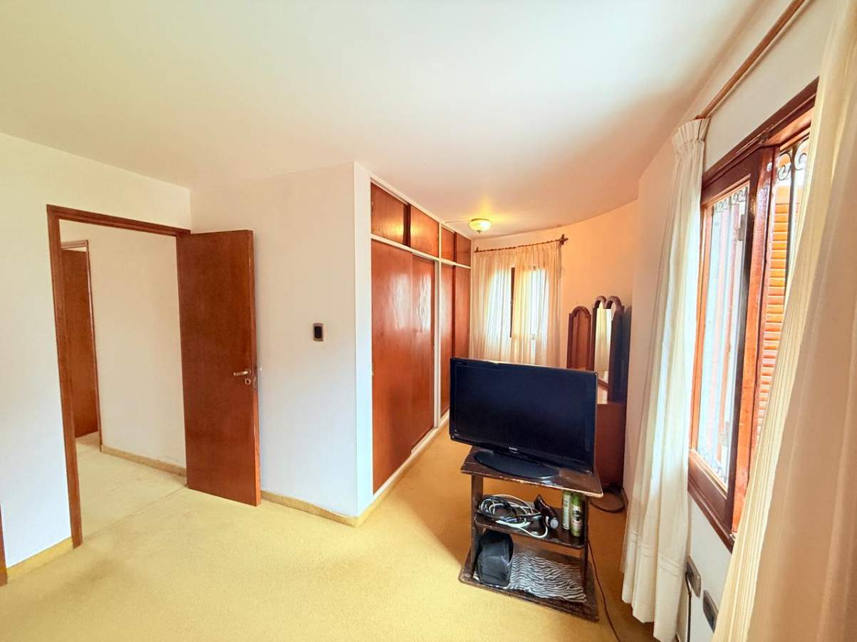 Venta Casa 3 dormitorios - Barrio Urca