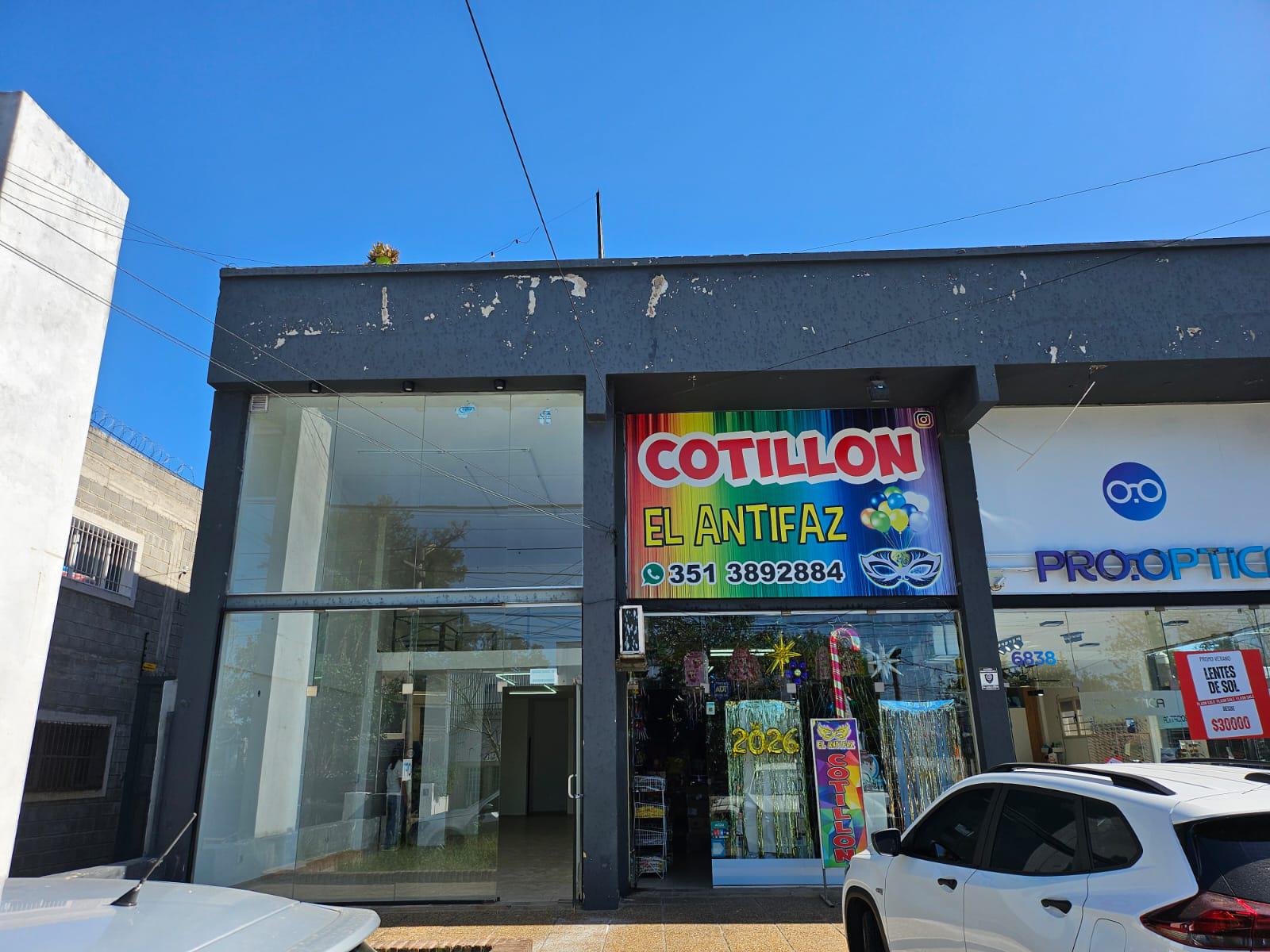 Alquiler Local Recta Martinolli 90 m2