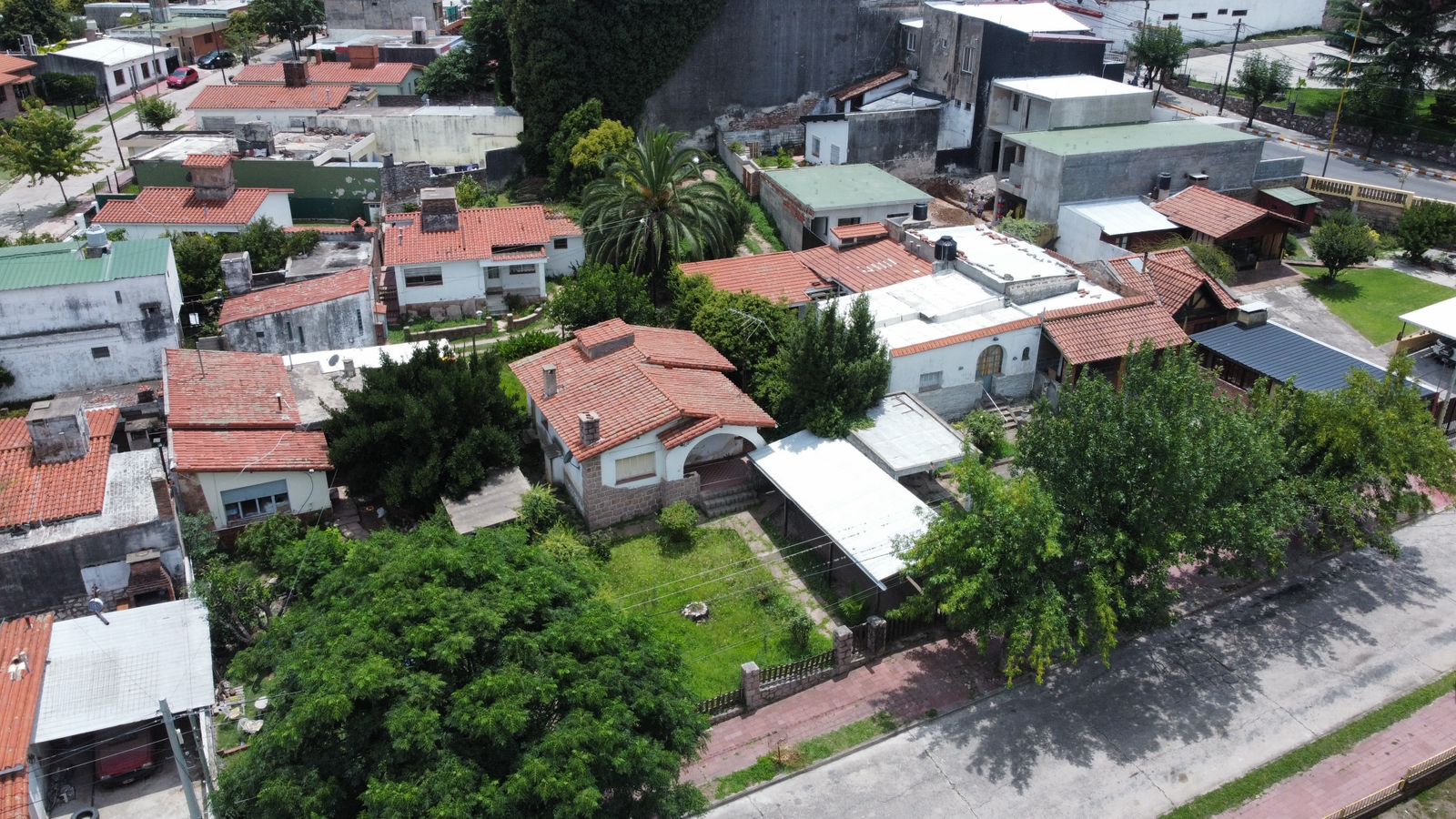 Casa de dos dormitorios en barrio Centro Huerta Grande. Provincia de Córdoba.