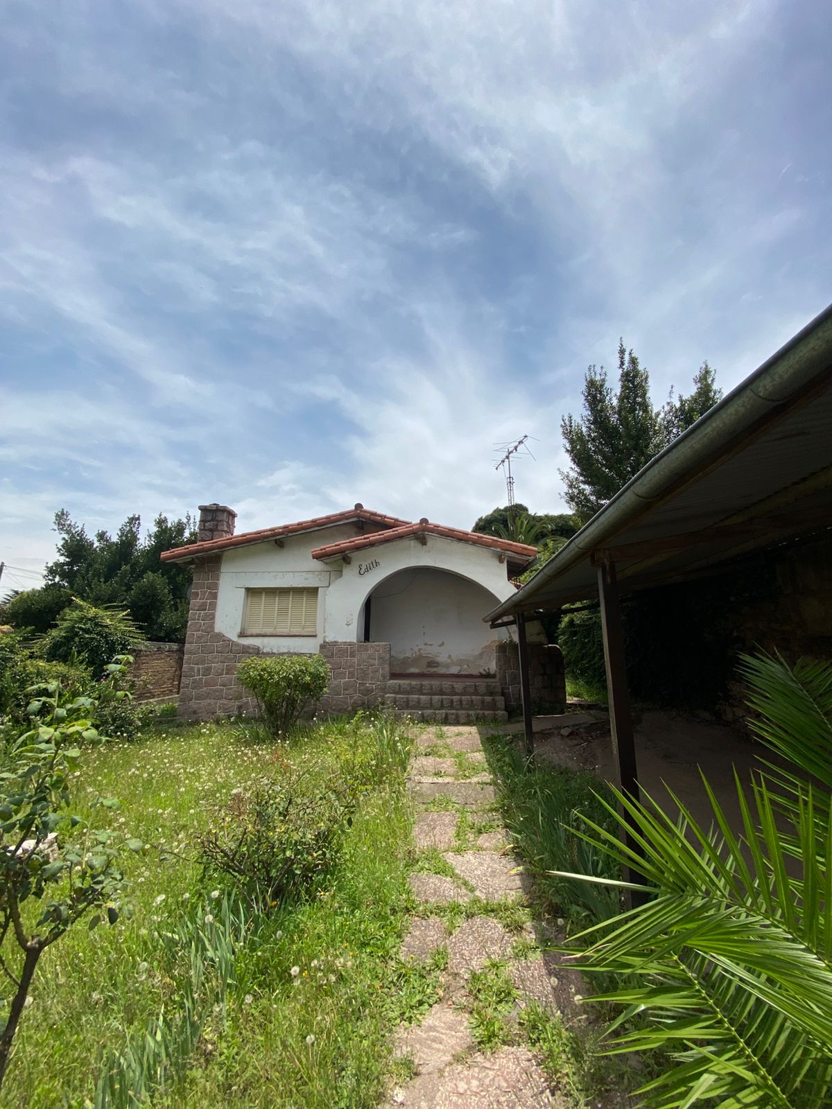 Casa de dos dormitorios en barrio Centro Huerta Grande. Provincia de Córdoba.