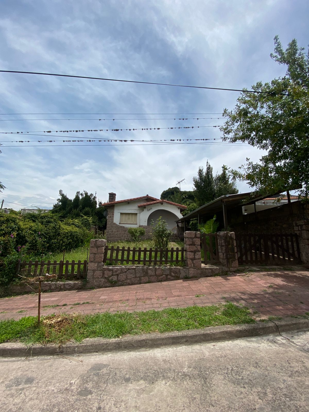 Casa de dos dormitorios en barrio Centro Huerta Grande. Provincia de Córdoba.