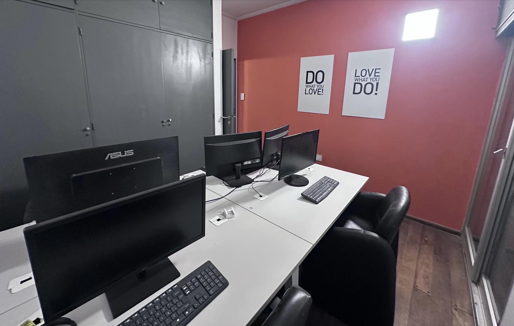 CASA CERRO  ALQUILER APTA OFICINA CON MOBILIARIO