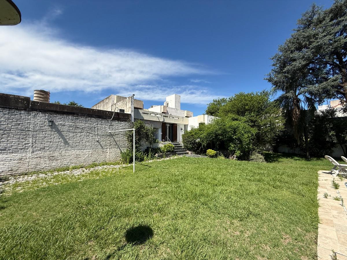 Casa en Venta en Alberdi