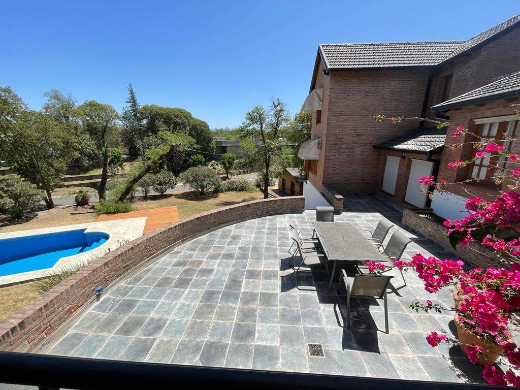 Casa en Venta en Las Delicias Gran Categoría