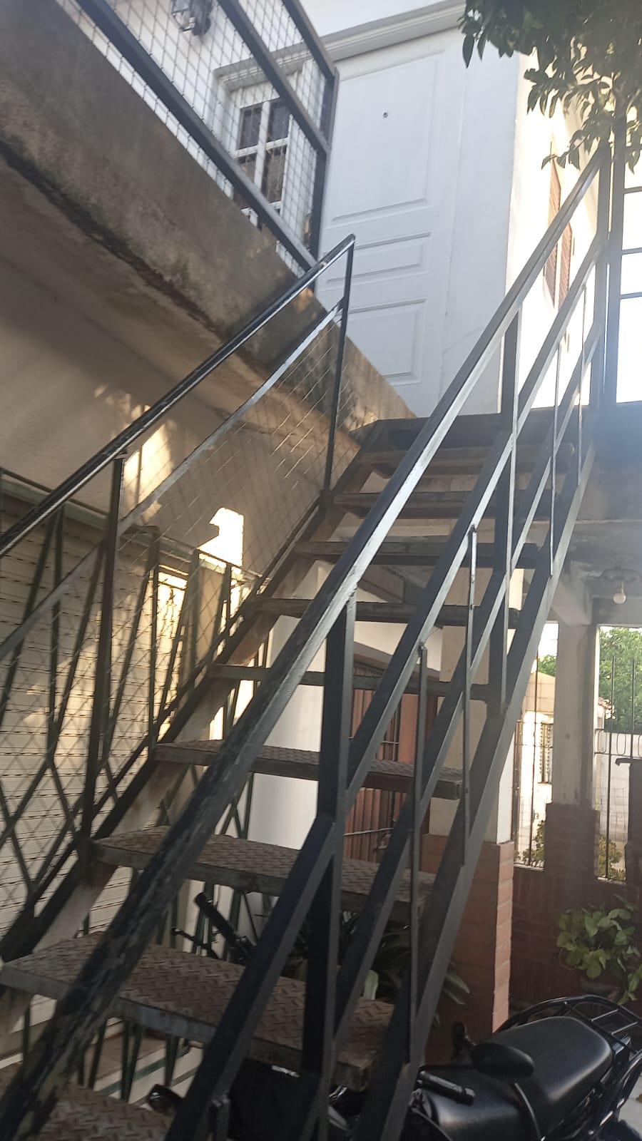 HERMOSO DEPARTAMENTO PLANTA ALTA SIN EXPENSAS