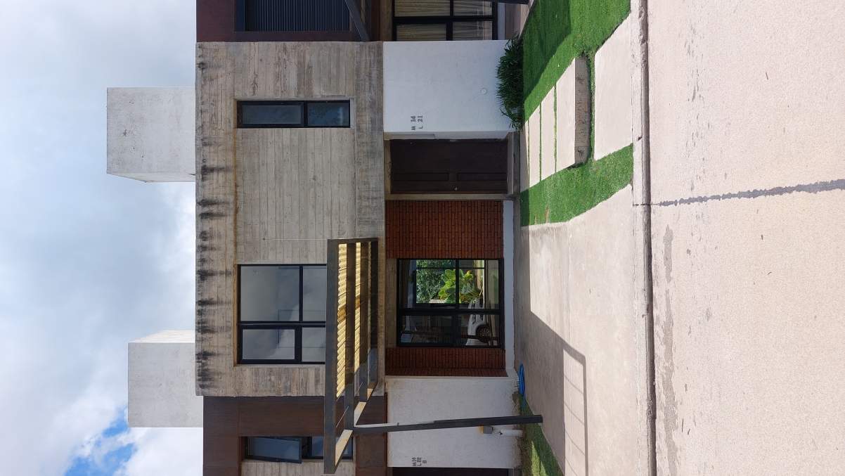 CAMBIA TU VIDA! HERMOSO DUPLEX EN CLAROS DEL BOSQUE!