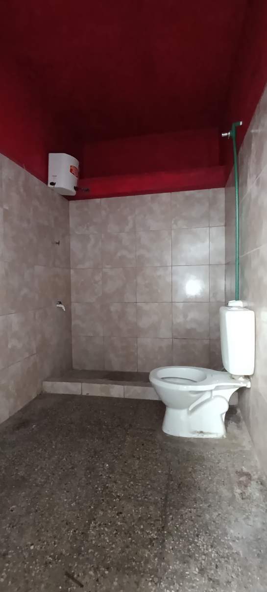 LOCAL EN CORREDOR COMERCIAL DE B PUEYRREDON