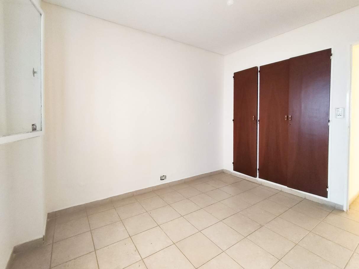 Vivir frente a La Cañada, con patio propio y asador  3 dormitorios, escritura inmediata