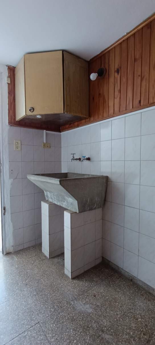 ¡No esperés más, hacete dueño en San Martín!  3 dormitorios y patio, lista para habitar!