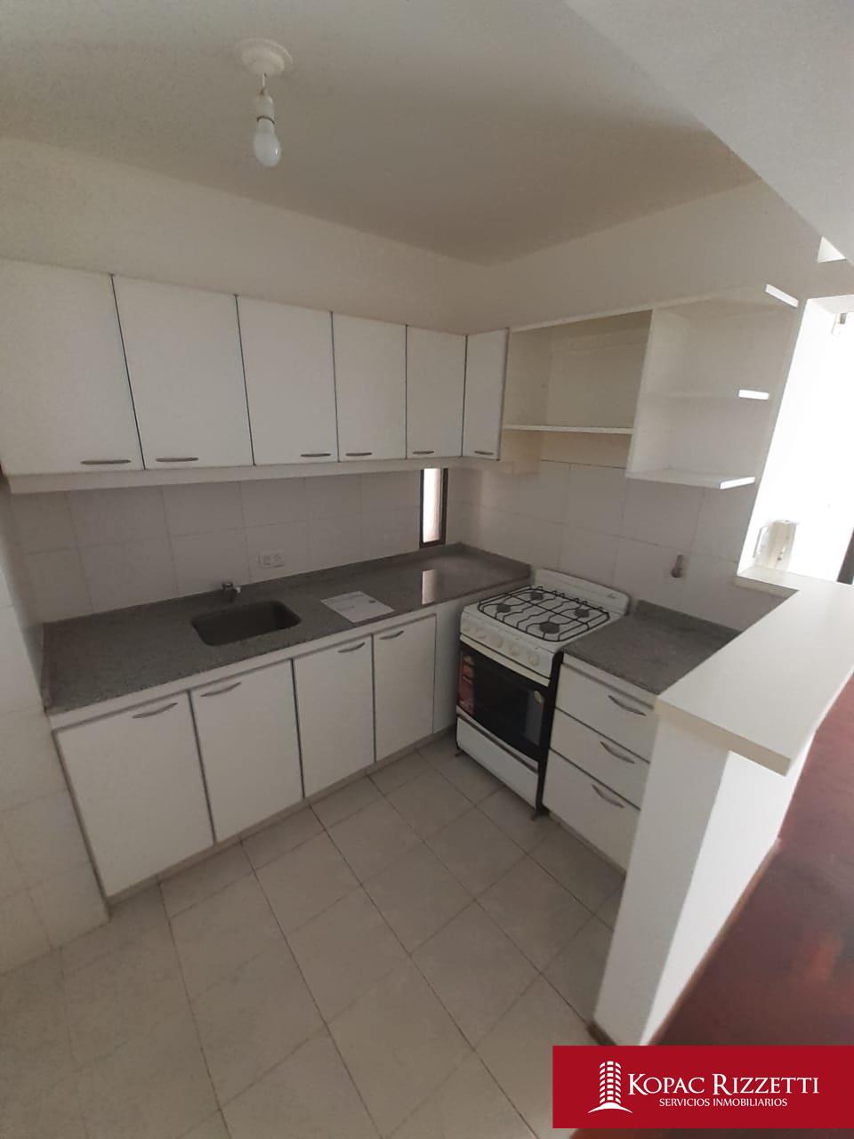 NUEVA CORDOBA (BV. ILLIA 422) - ALQUILER DEPARTAMENTO 1 DORMITORIO