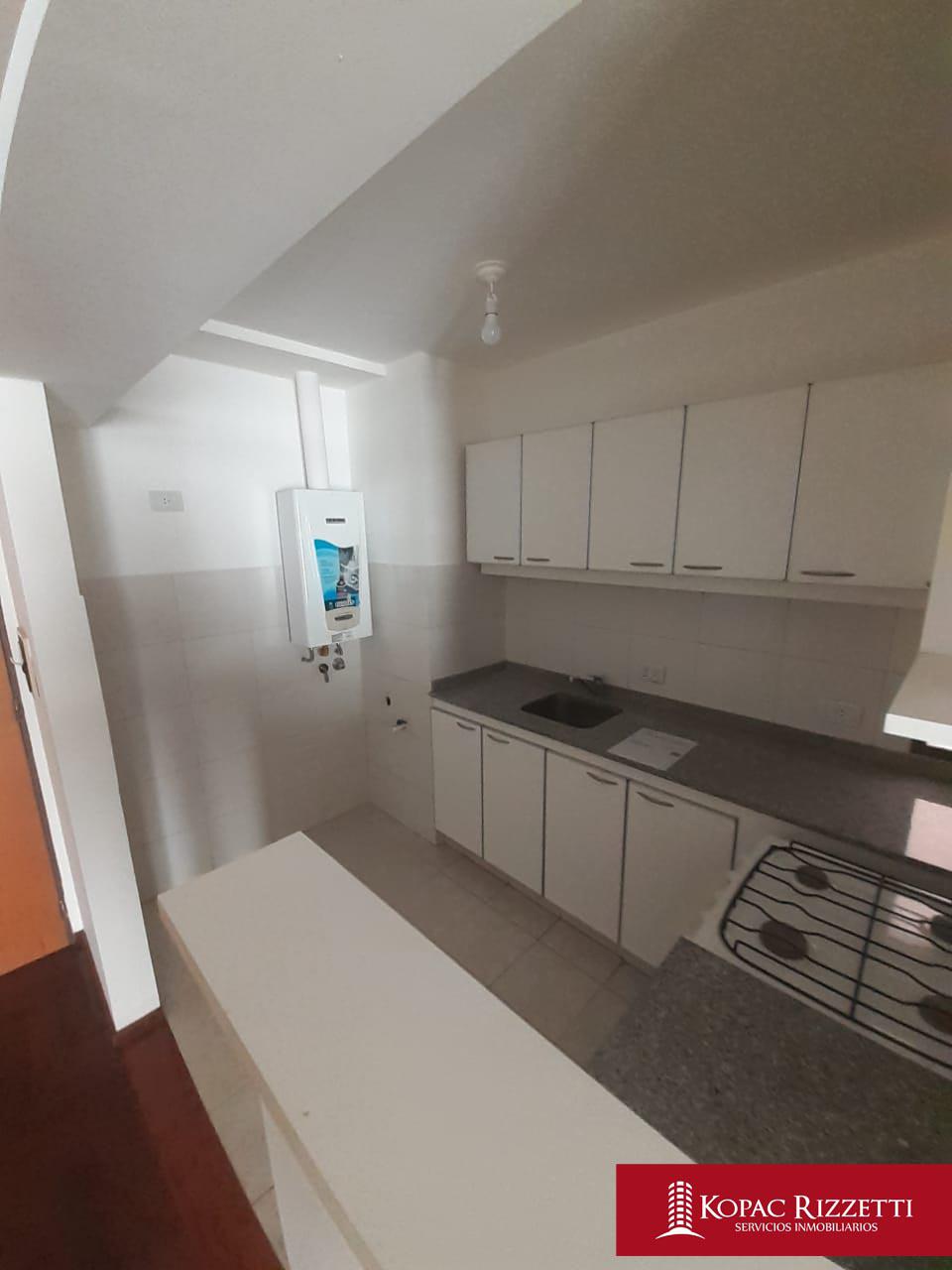 NUEVA CORDOBA (BV. ILLIA 422) - ALQUILER DEPARTAMENTO 1 DORMITORIO