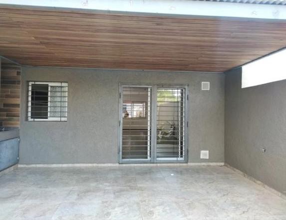 ALQUILO DUPLEX 3 DORMITORIOS ZONA SUR BARRIO CON SEGURIDAD