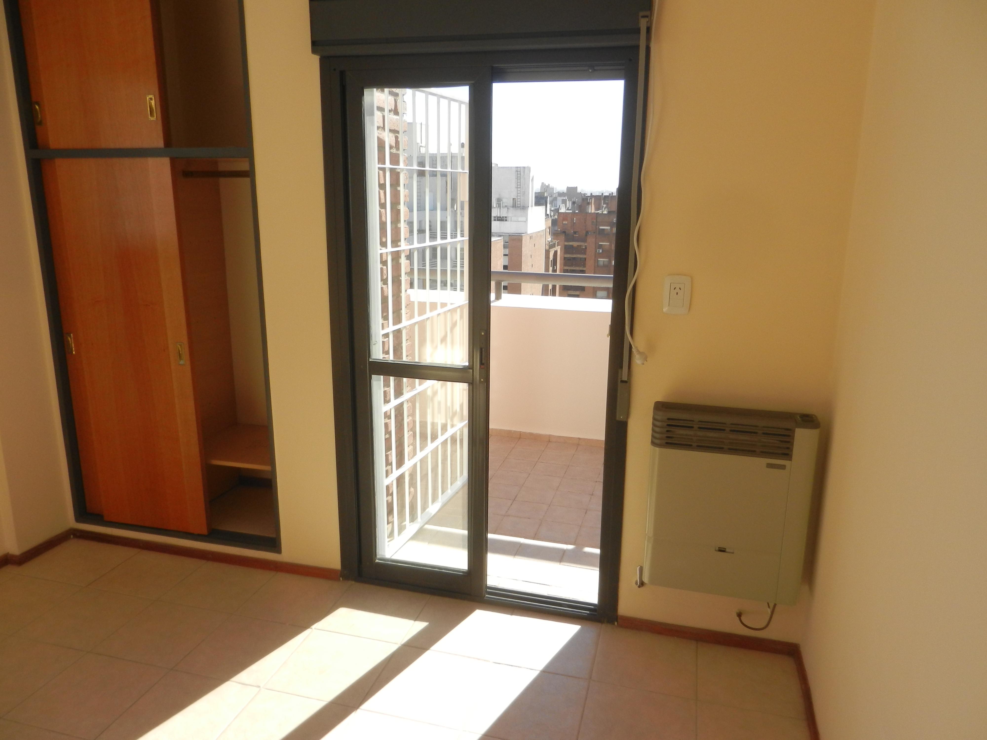 Duplex en Venta Nueva Córdoba 1 dorm 2 balcones
