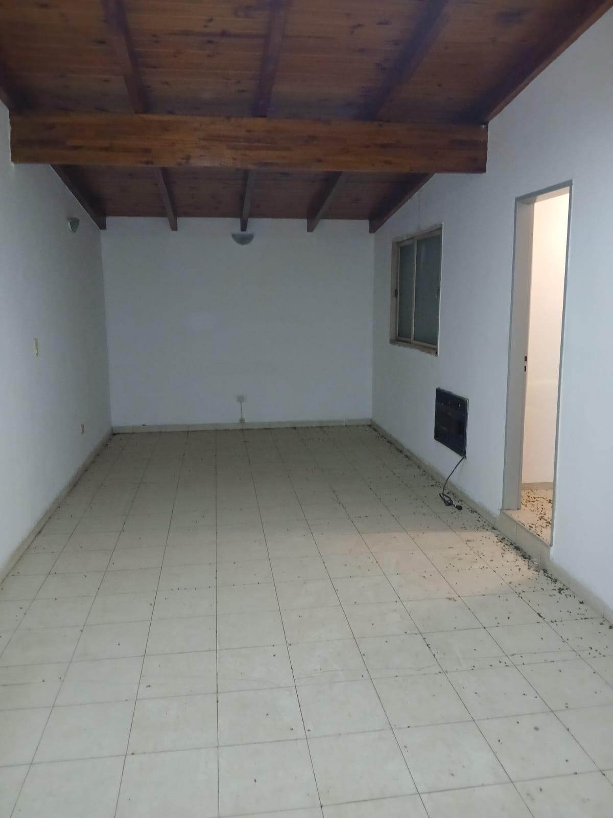 Oficina  depósito B Cerveceros