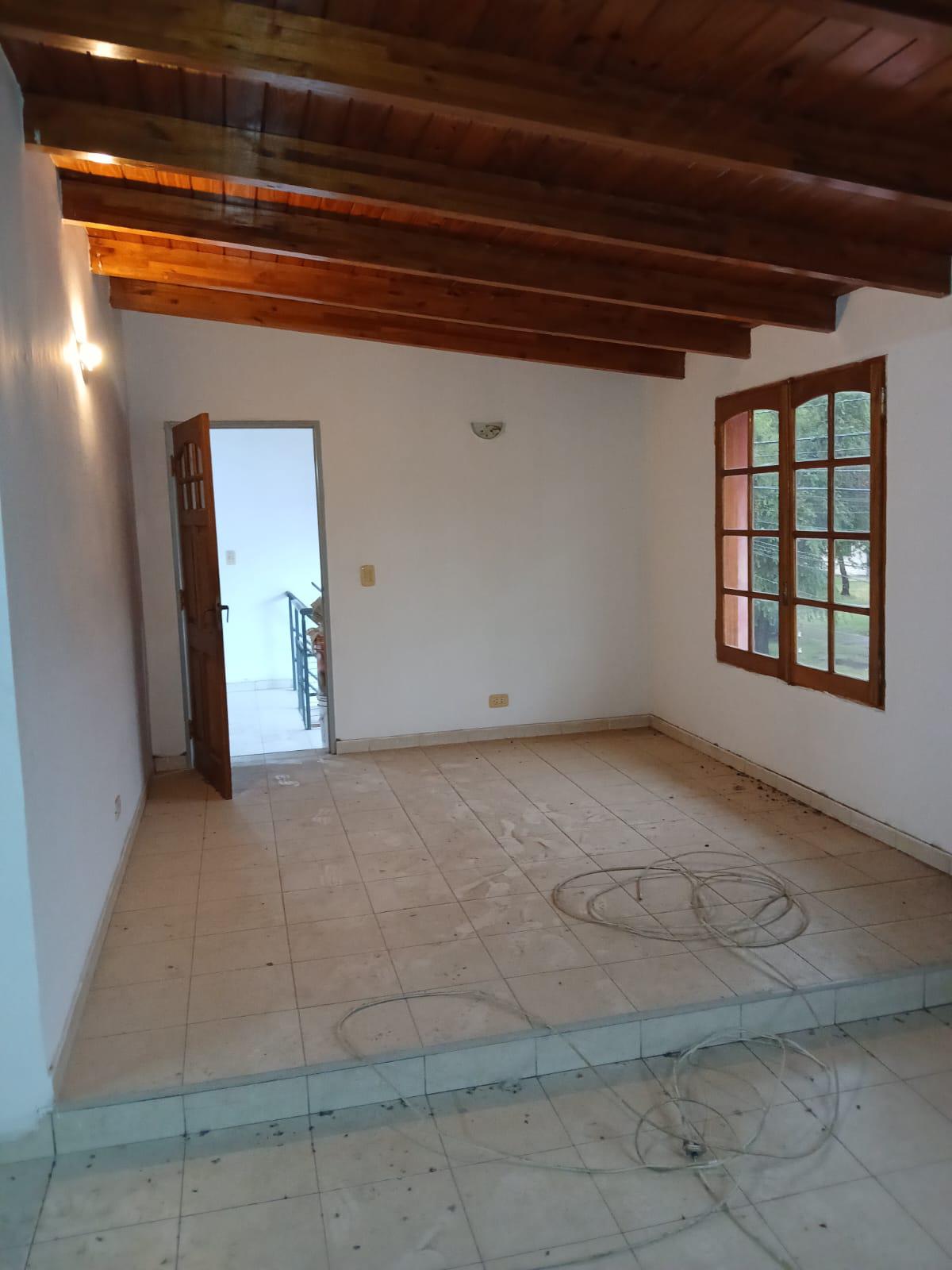 Oficina  depósito B Cerveceros