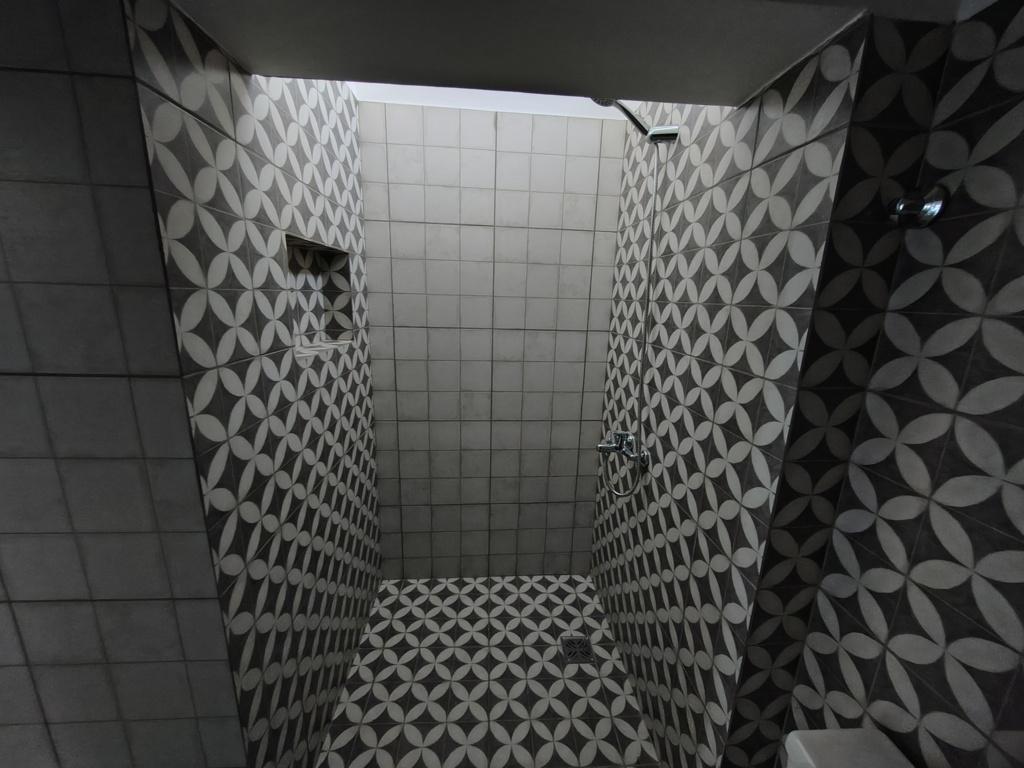 ALQUILAMOS HERMOSA CASA RECICLADA BARRIO SAN VICENTE