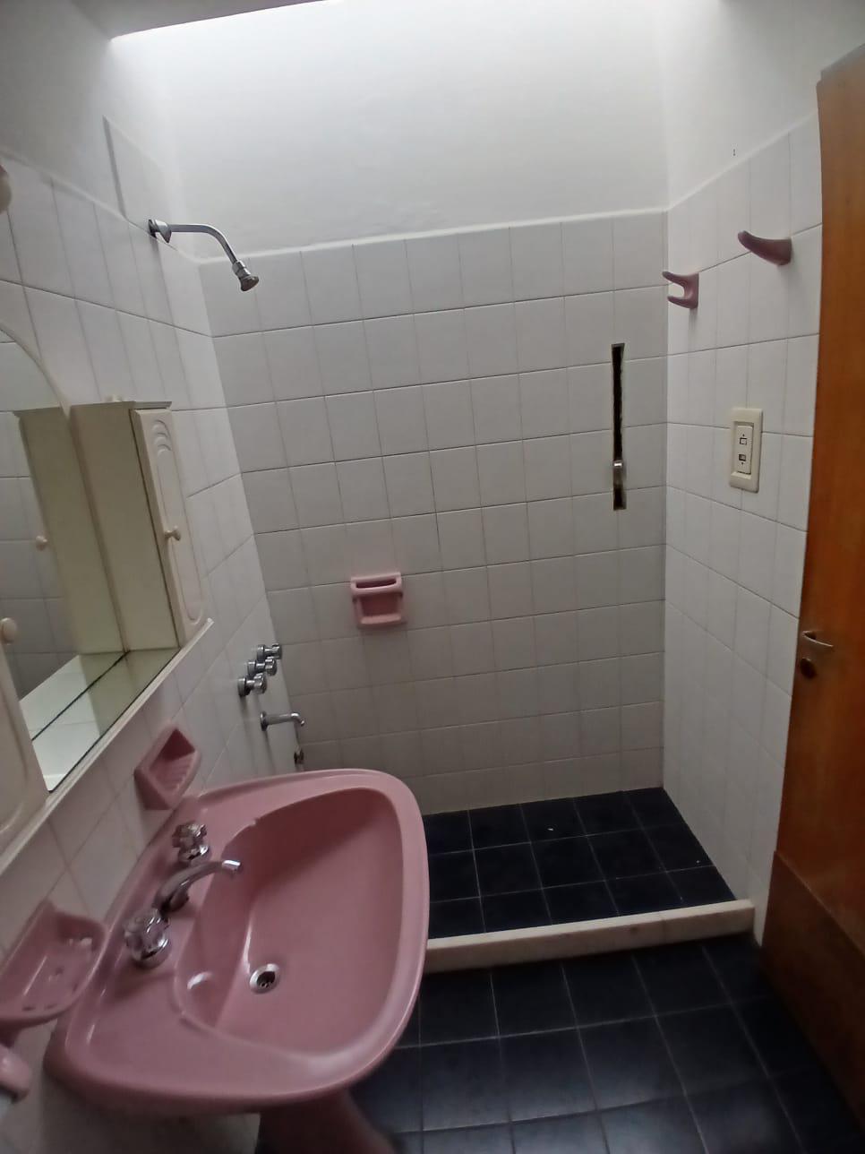 VENDO CASA DE 2 PLANTAS CON ESCRITURA EN BALBERDI