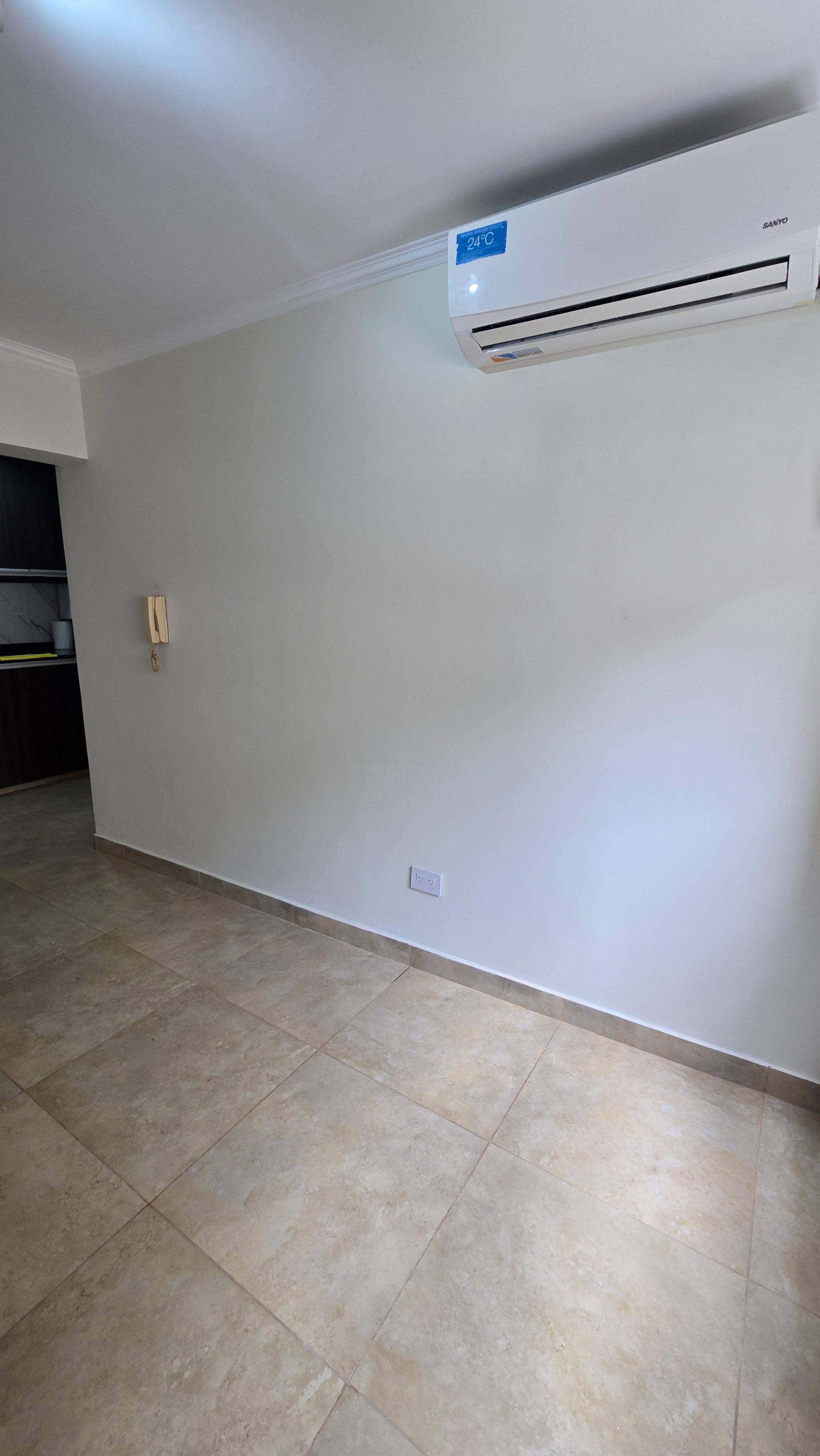 Dpto 1 dormitorio amoblado a 1 cuadra de Plaza de la Intendencia