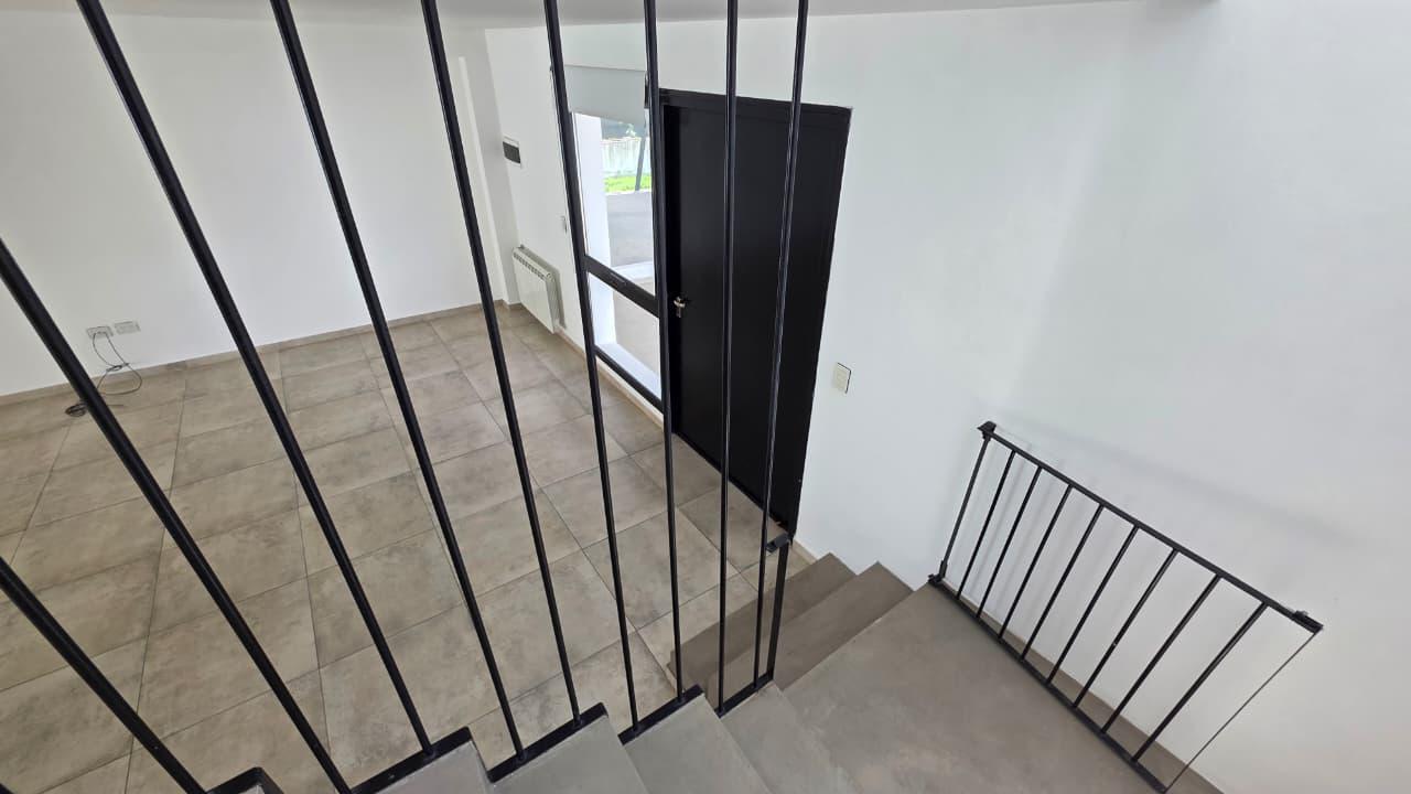 ALQUILO Dúplex en Claros del Bosque - 3 dormitorios