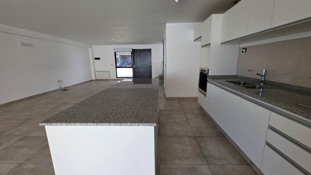 ALQUILO Dúplex en Claros del Bosque - 3 dormitorios