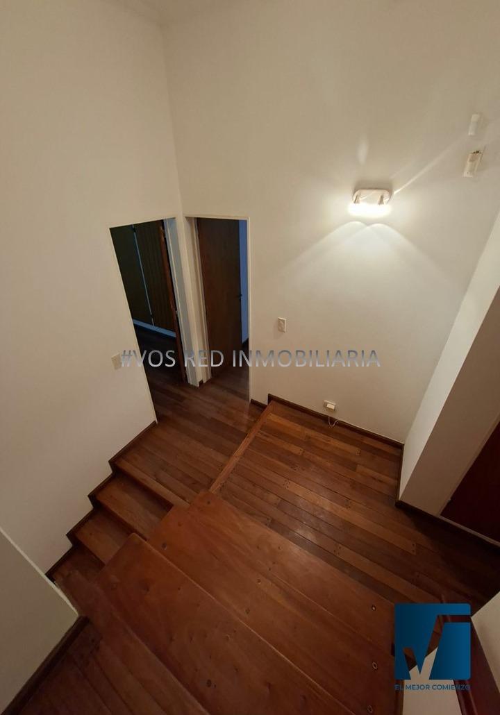 URCA - CASA 4 DORM  DEPTO 2 DORM