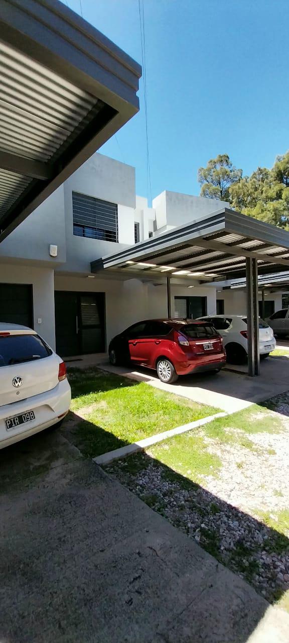 Duplex de Categoría en Victoria Ocampo 4380  3 Dormitorios  Entorno Residencial Exclusivo