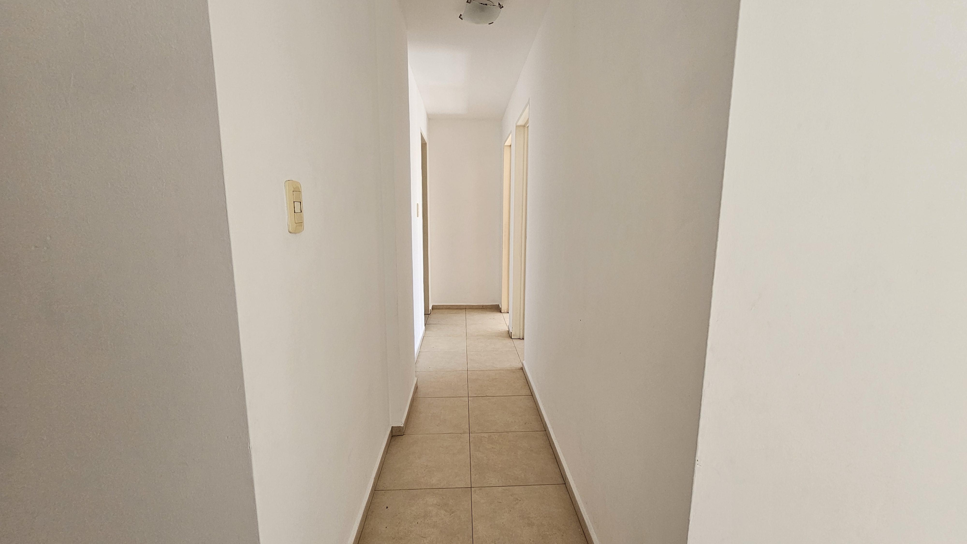 DEPARTAMENTO EN ALQUILER. AV RICHIERI. 2 DORMITORIOS con BALCÓN