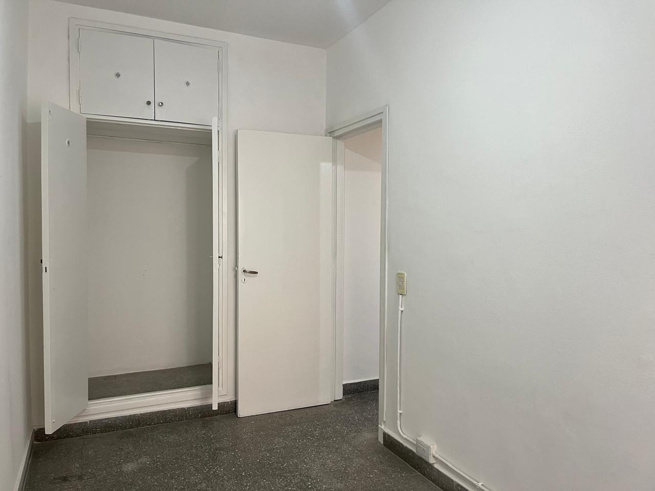 Departamento en alquiler  3 dormitorios  Arturo Orgaz a metros de Av. Colón