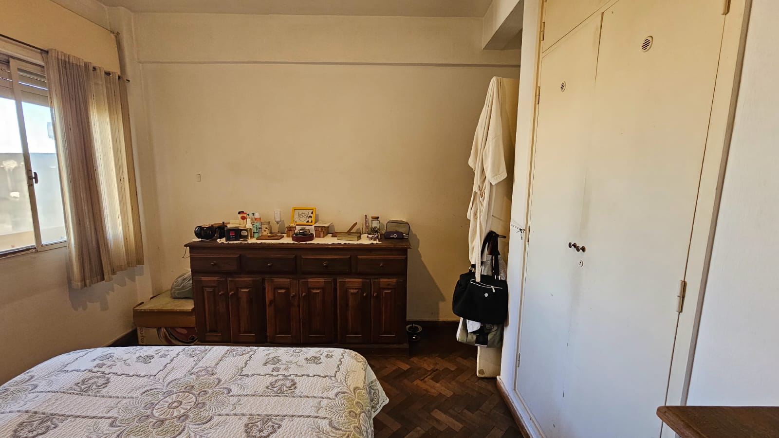 Departamento en alquiler  3 dormitorios  Arturo Orgaz a metros de Av. Colón