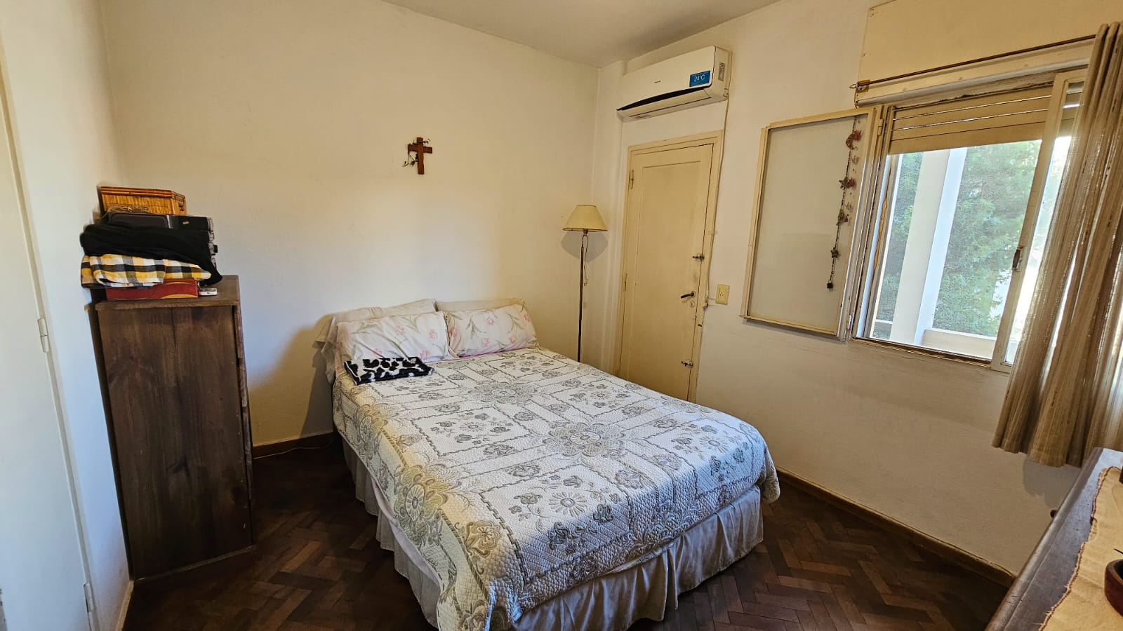 Departamento en alquiler  3 dormitorios  Arturo Orgaz a metros de Av. Colón