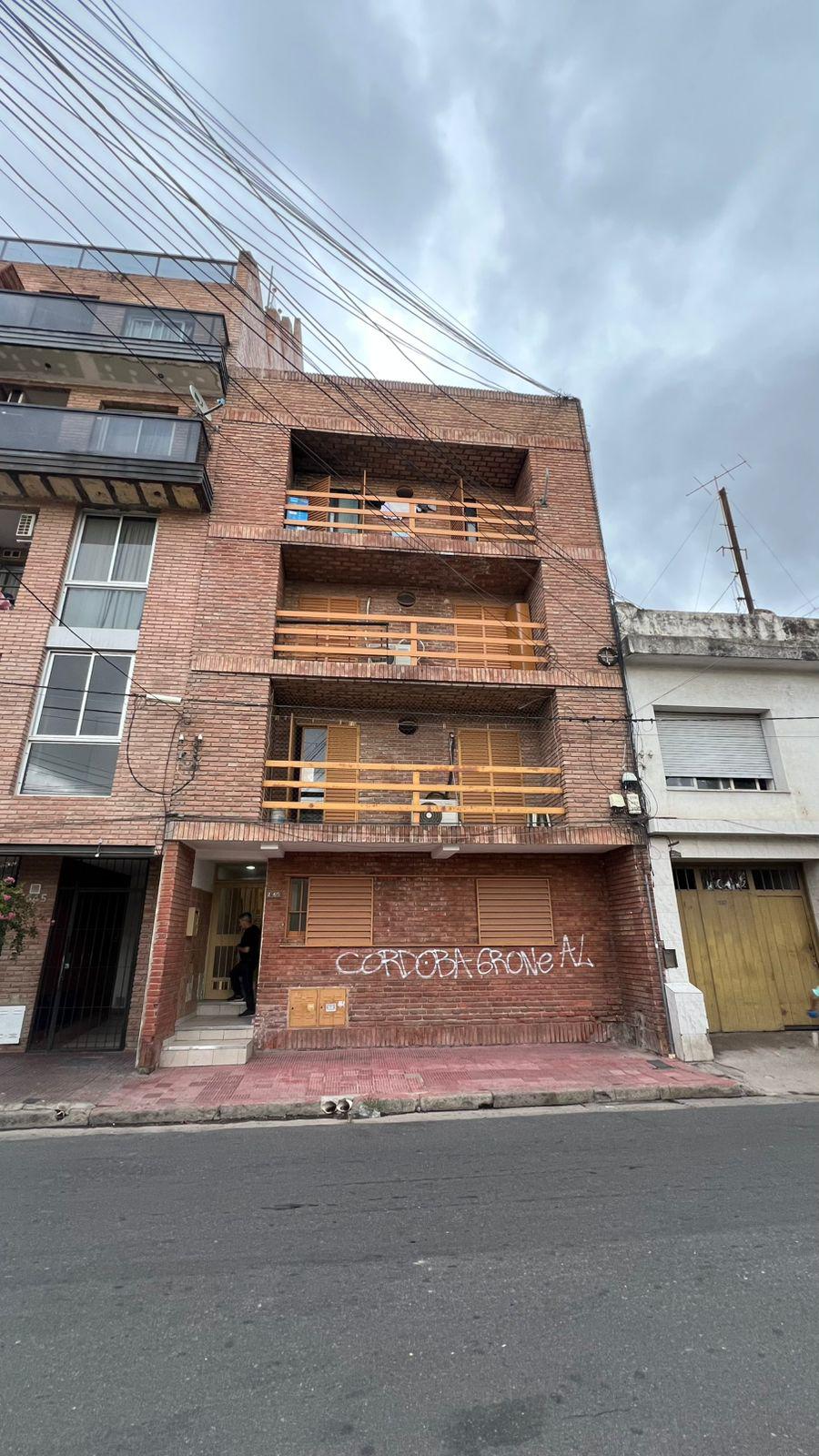 VENTA DEPTO 1 DORMITORIO - ALBERDI