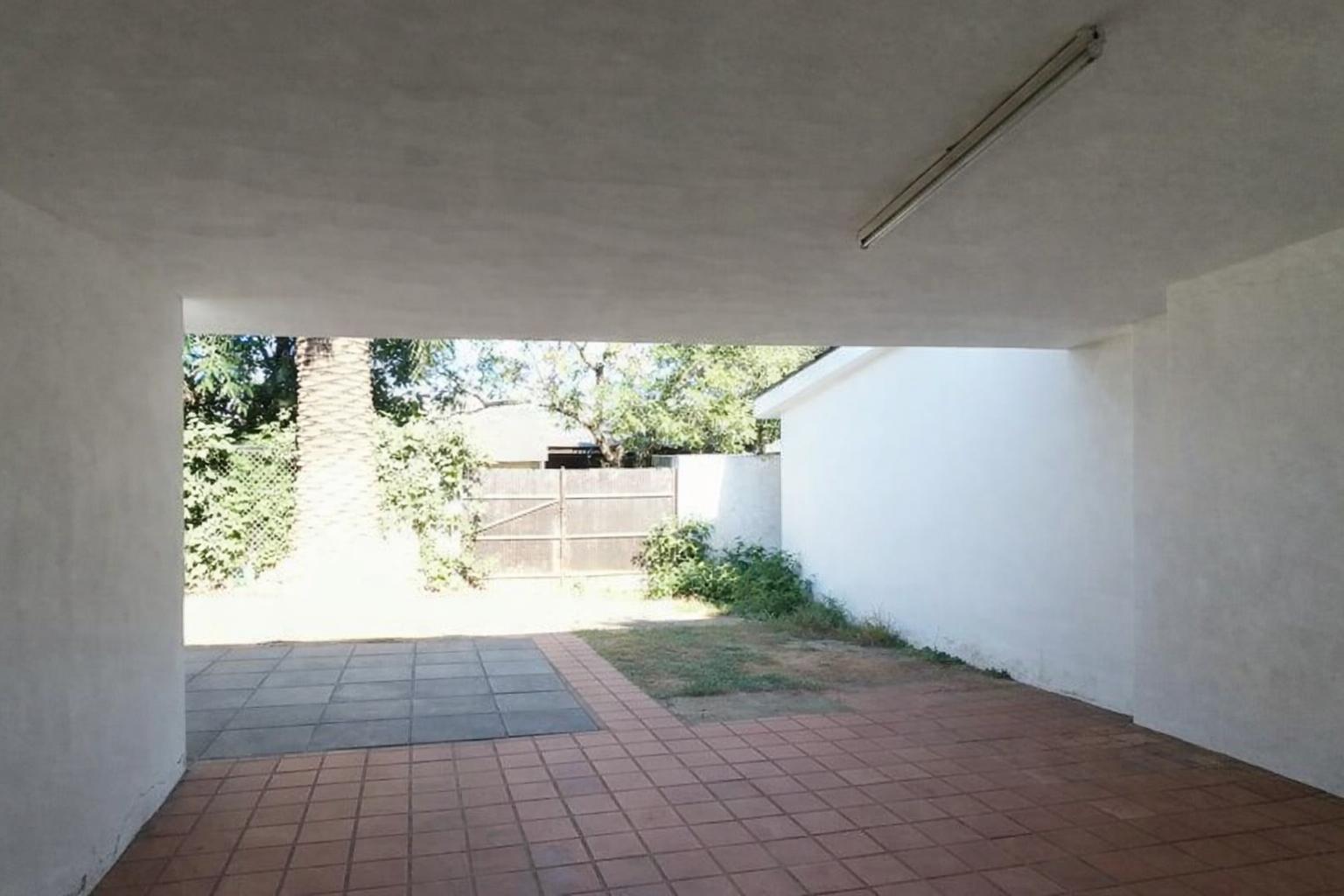 OPORTUNIDAD RETASADA  CASA 4 DORMITORIOS  DOBLE COCHERA  B BRIG. SAN MARTÍN