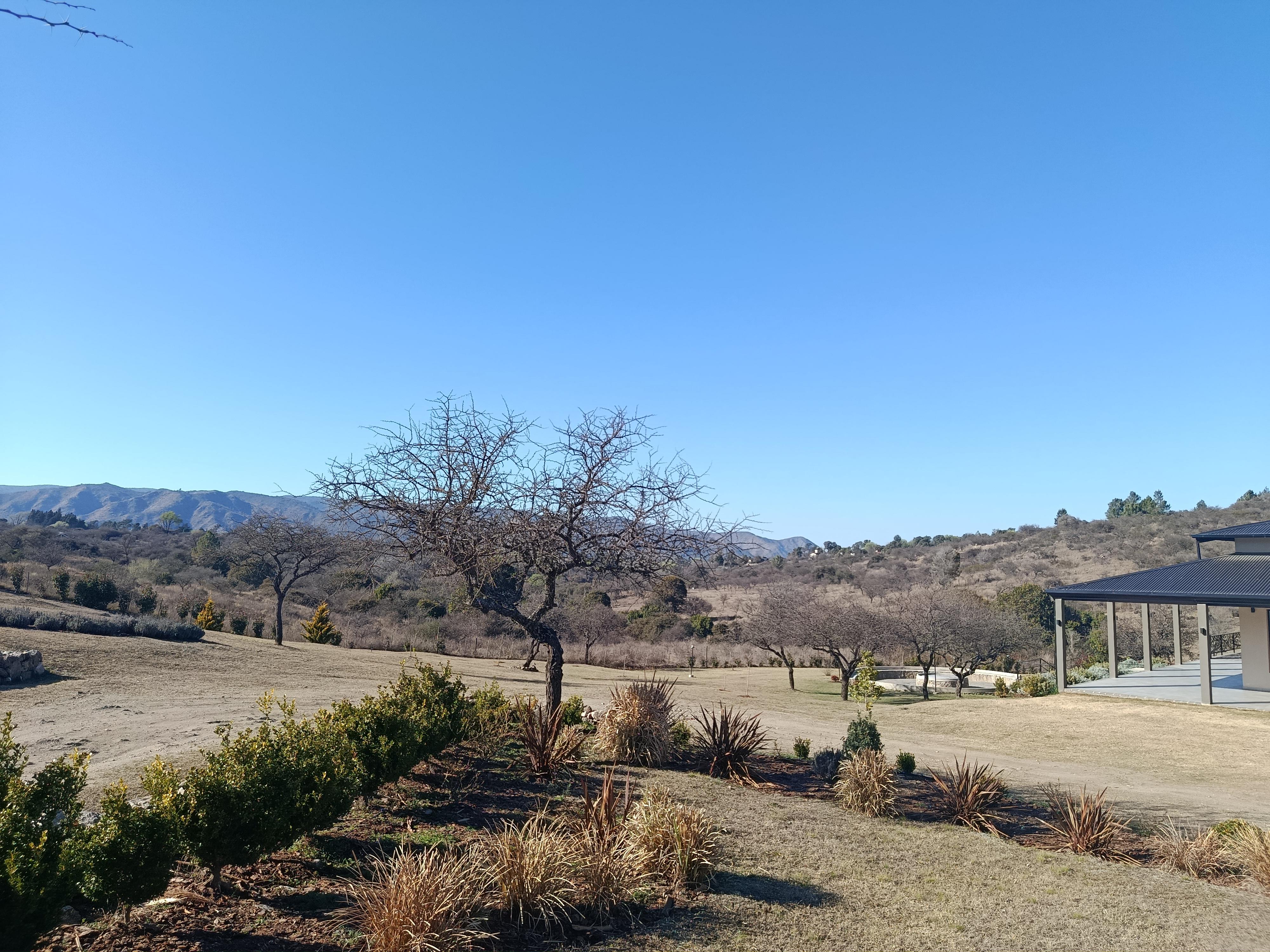 VENTA SALON LA IRENE 600M2 2.5HA PARQUIZADAS VILLA GRAL BELGRANO