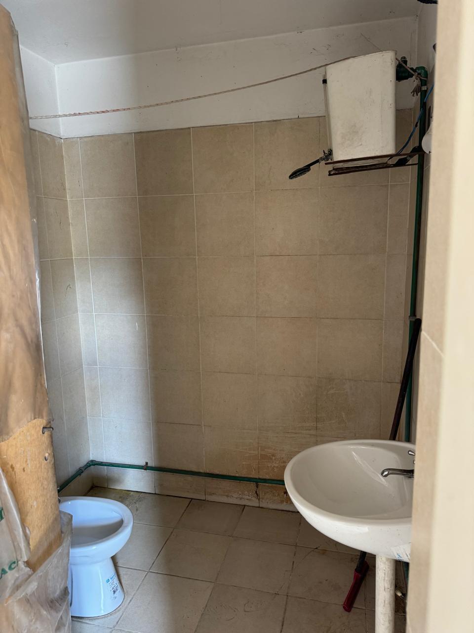 Alquiler Galpon - Villa Azalais