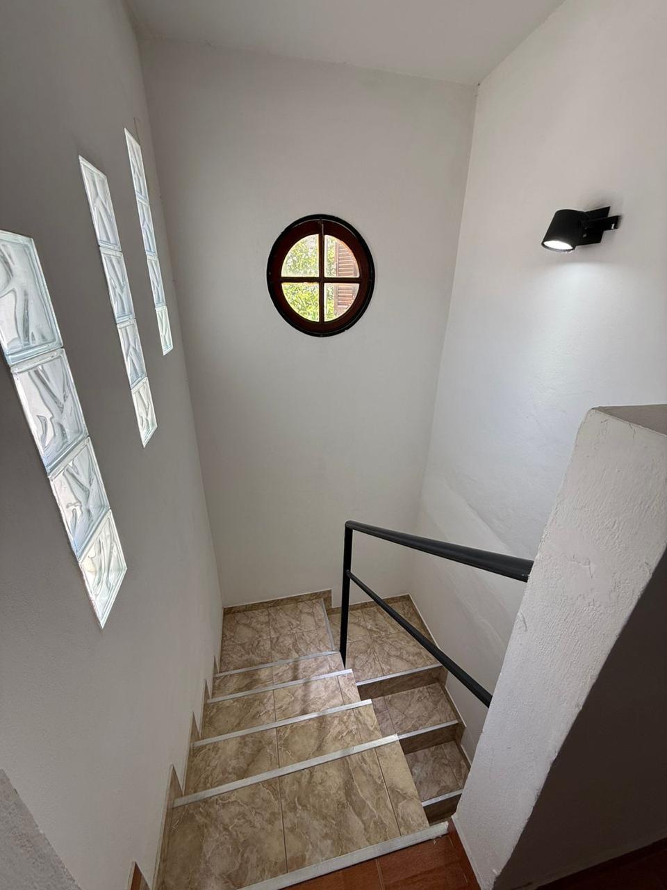 CHEMES  INVERSIONES VENDE CASA EN BARRIO ATE