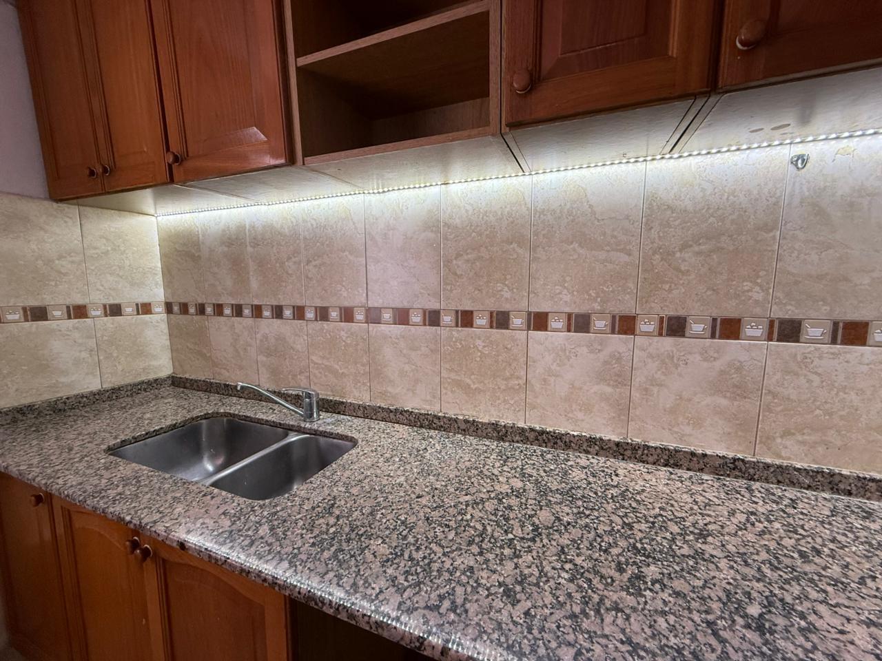 CHEMES  INVERSIONES VENDE CASA EN BARRIO ATE