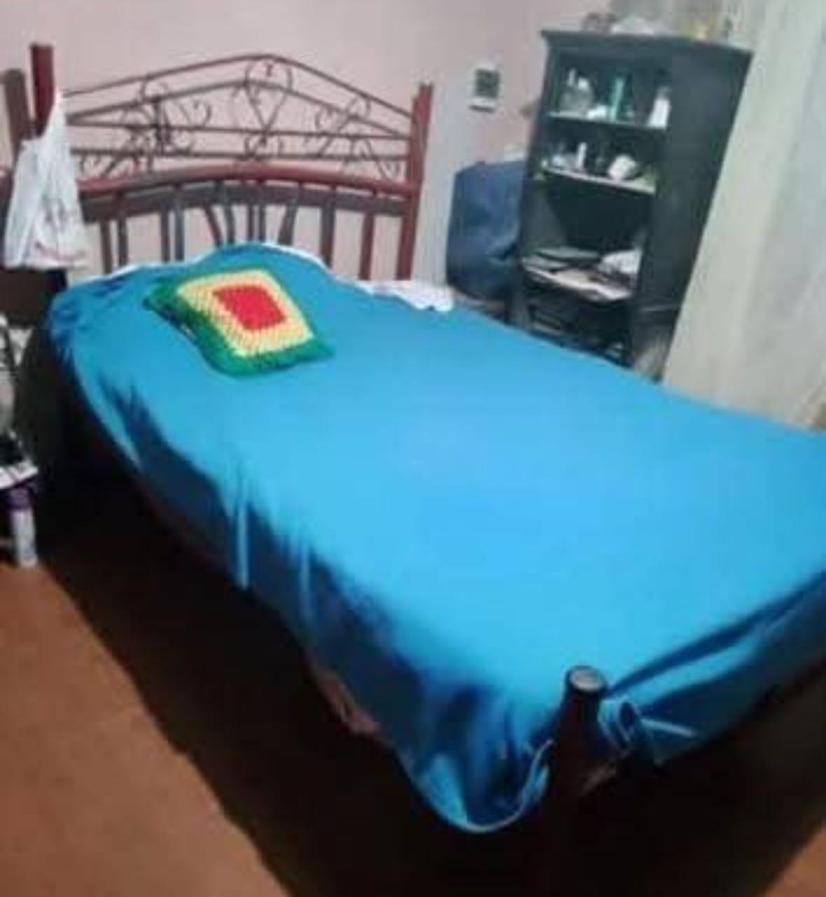 CHEMES INVERSIONES VENDE CASA Y MONOAMBIENTE EN PLANTA ALTA