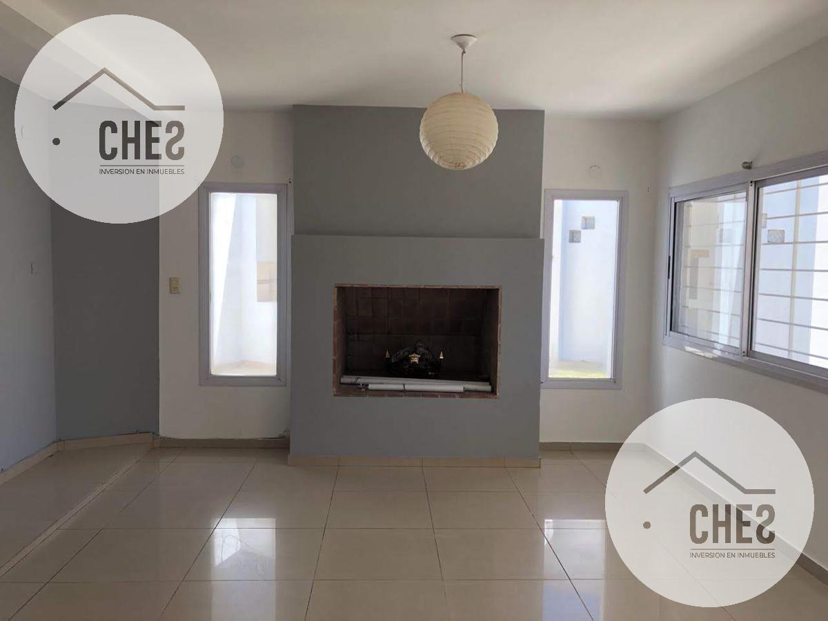 Oportunidad -Casa 3 dorm Villa Allende Parque - Apto Credito