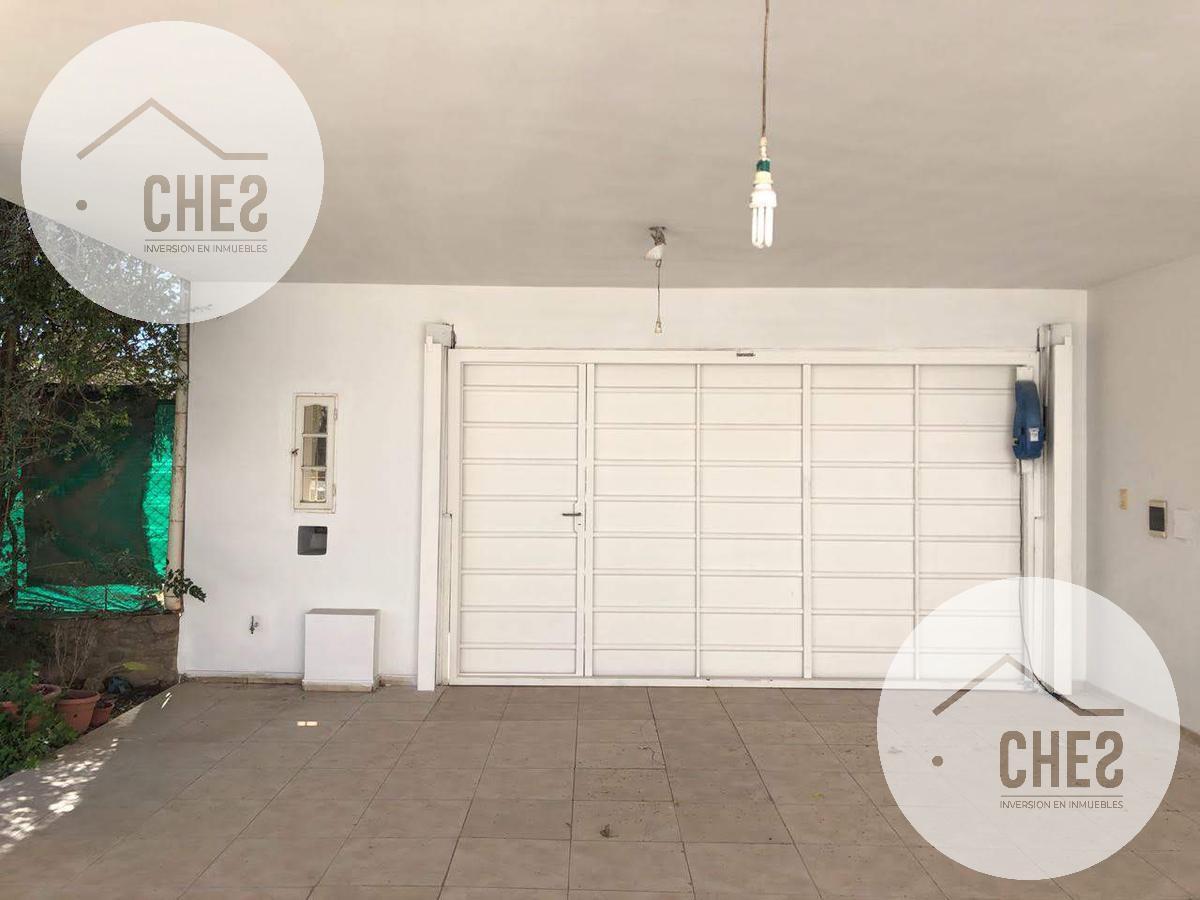 Oportunidad -Casa 3 dorm Villa Allende Parque - Apto Credito